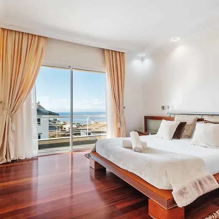 Feriehus Bay View Funchal (Madeira)