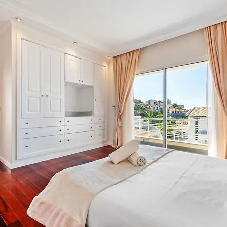 Bay View Feriehus Funchal (Madeira)