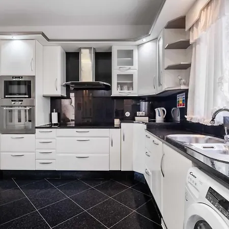 Bay View * Funchal (Madeira)